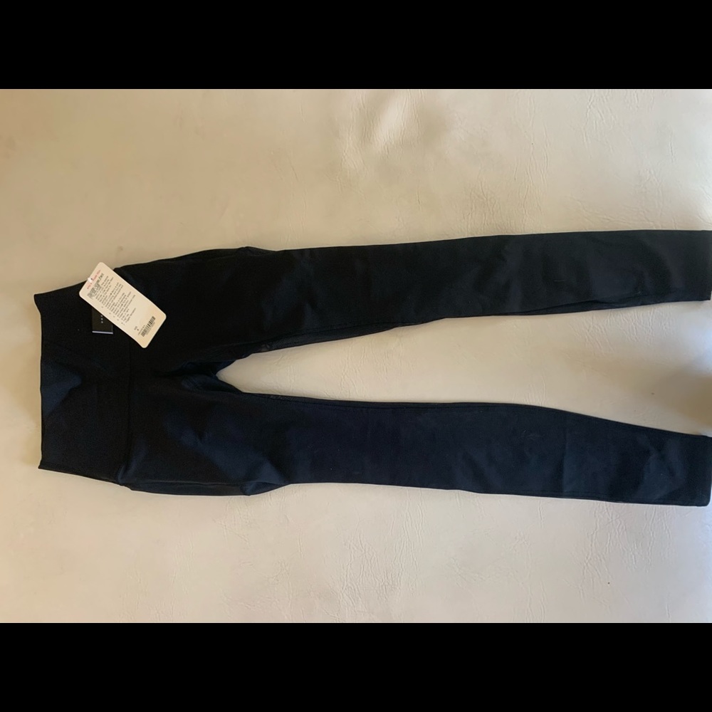 Wunder Under Lab pants size 4 Lululemon